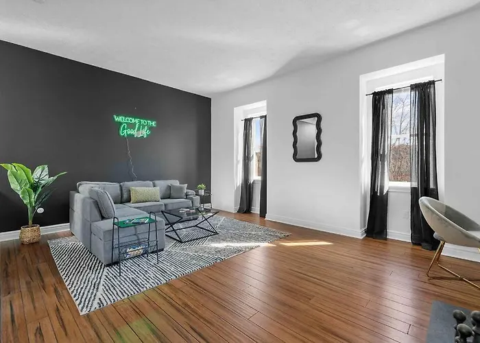 Northside Pittsburgh Upscale Brand New