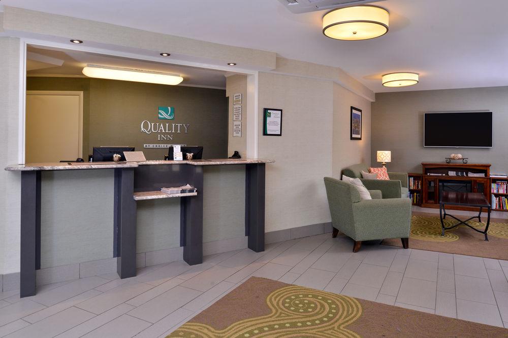 Quality Center Hotel
