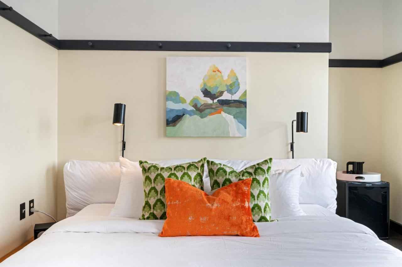 Hotel The Maverick By Kasa