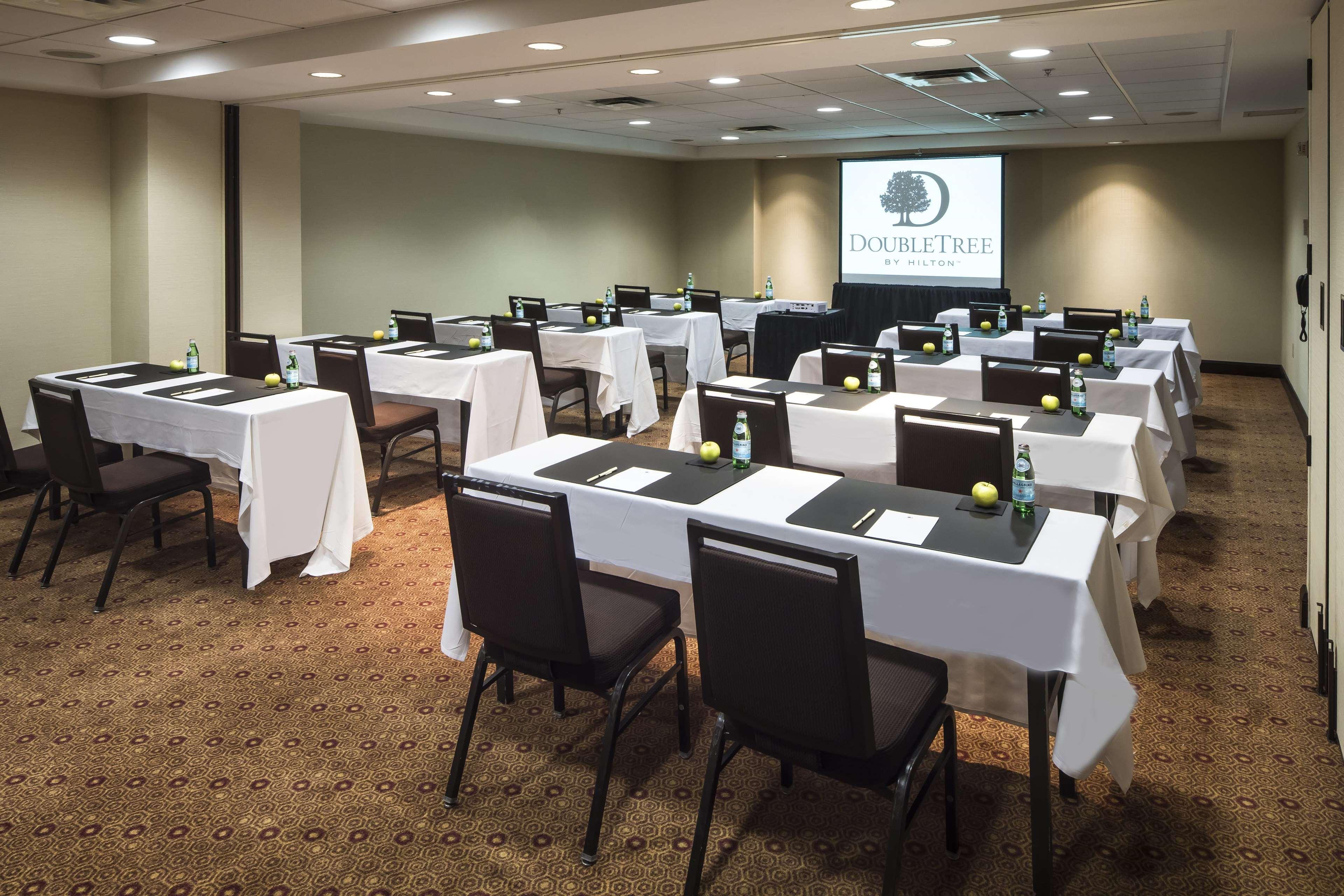 Doubletree By Hilton & Downtown 3* Pittsburgh