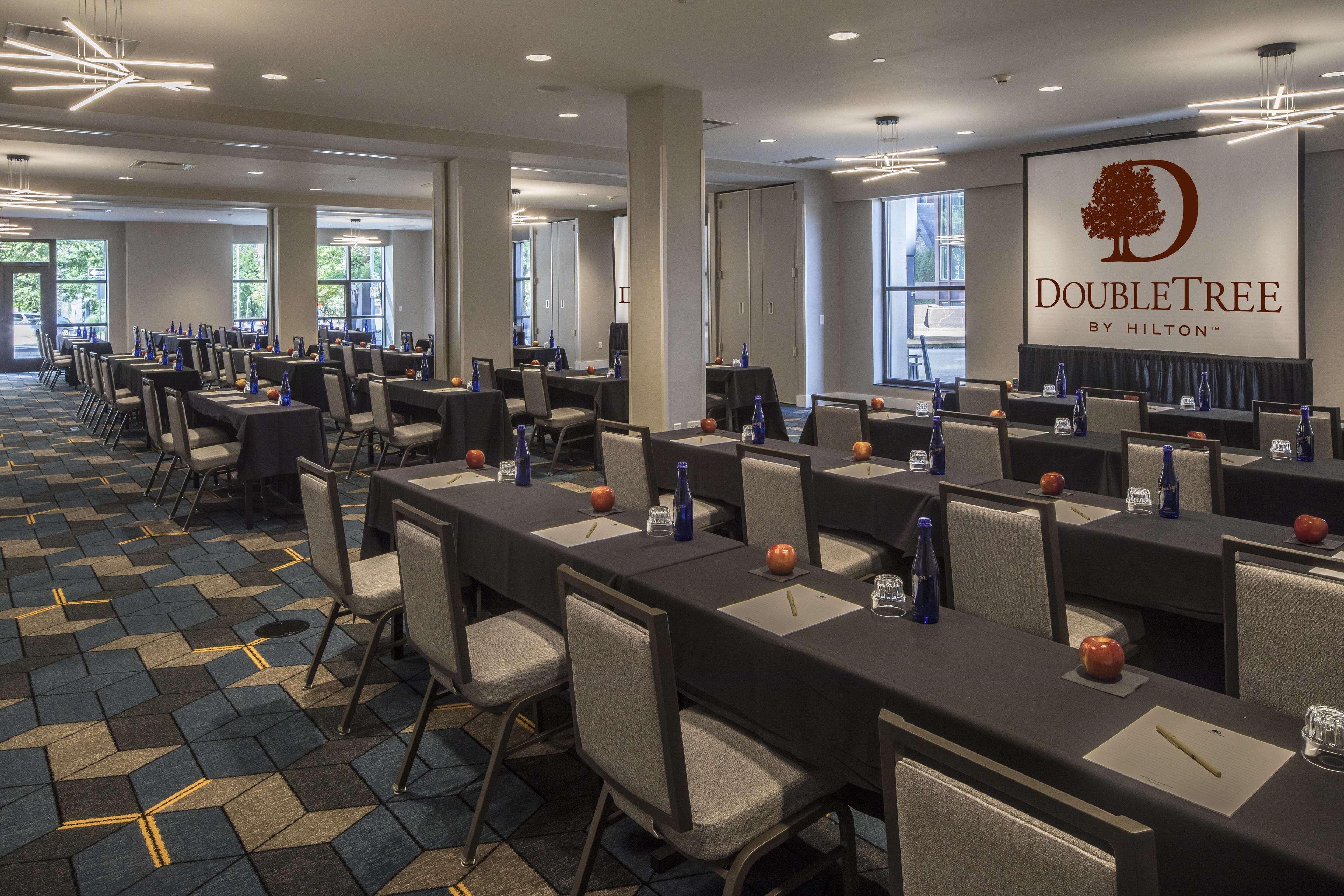 Doubletree By Hilton & Downtown Hotel