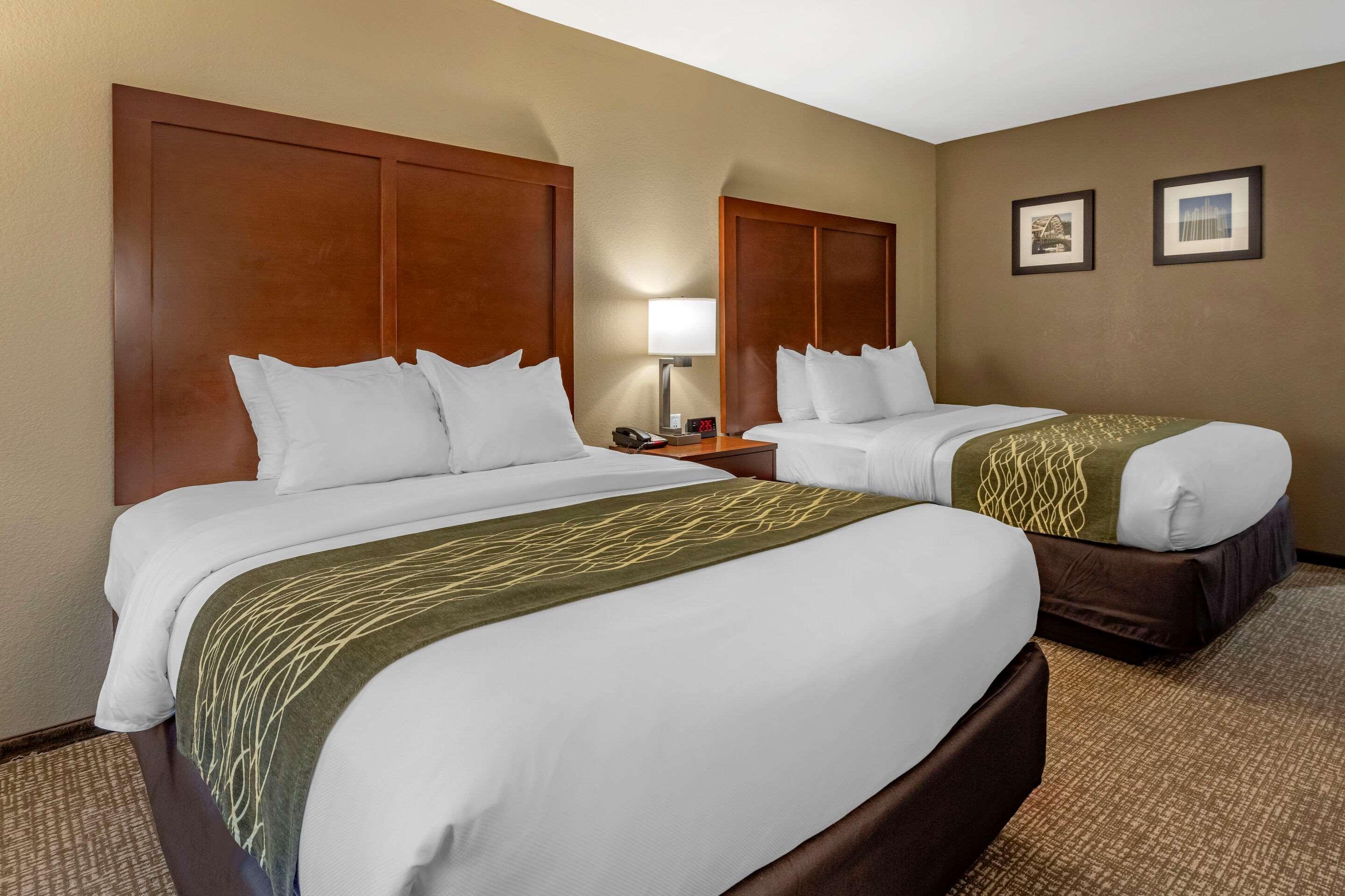 Hotel Comfort & South