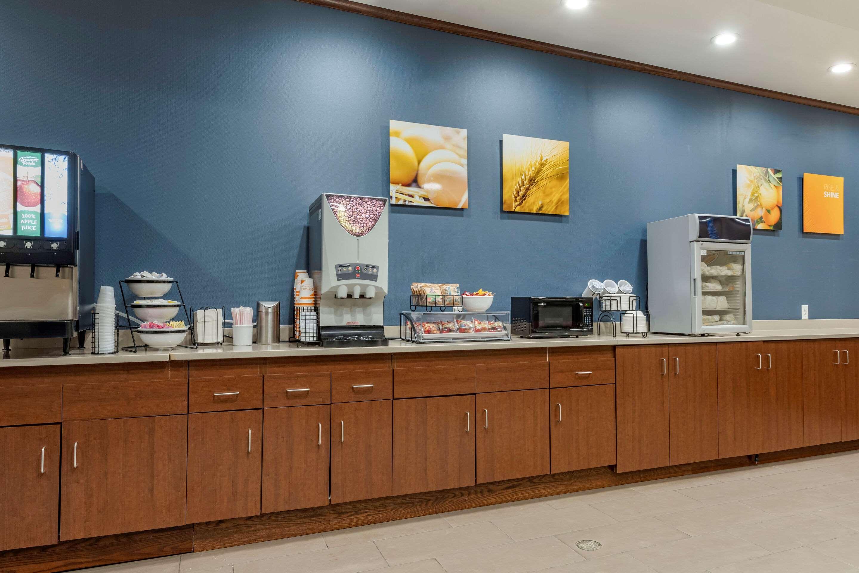 Comfort & South 3* Pittsburgh