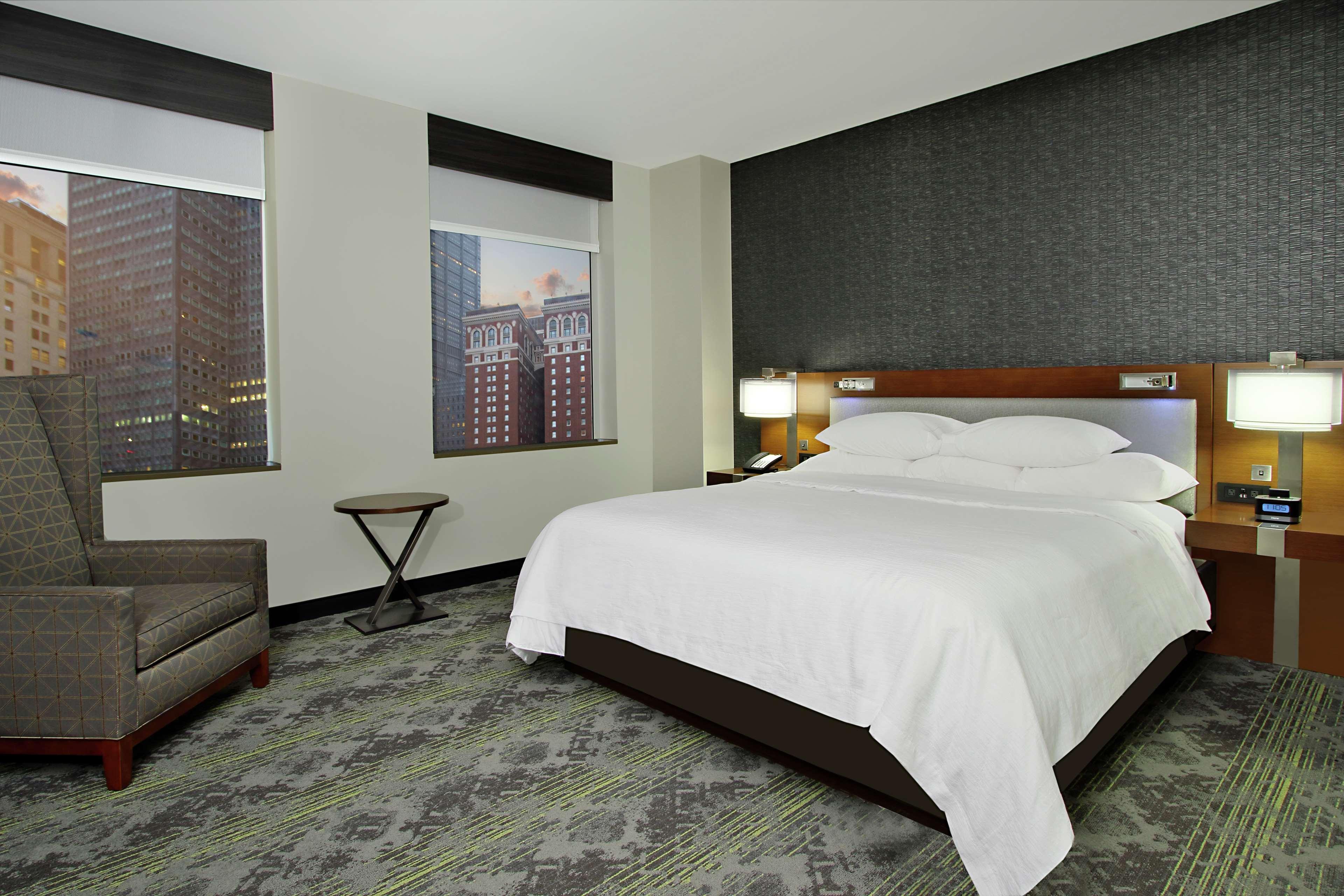 Hotel Embassy Pittsburgh-downtown