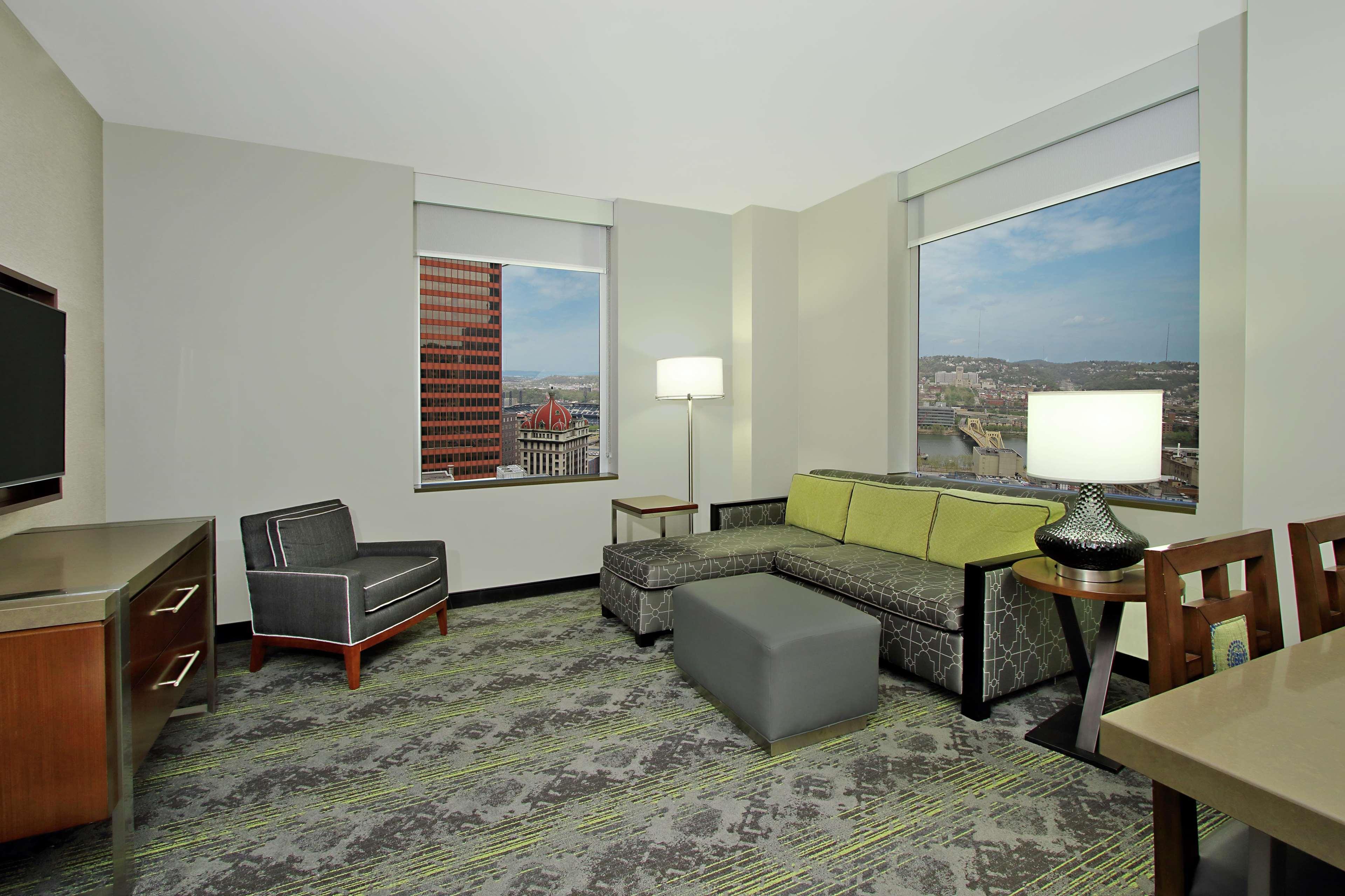 Embassy Pittsburgh-downtown Hotel