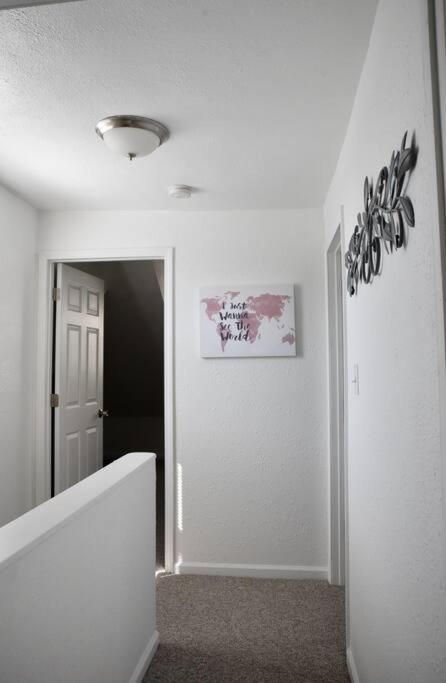 Stunning Big Near Downtown North Shore &