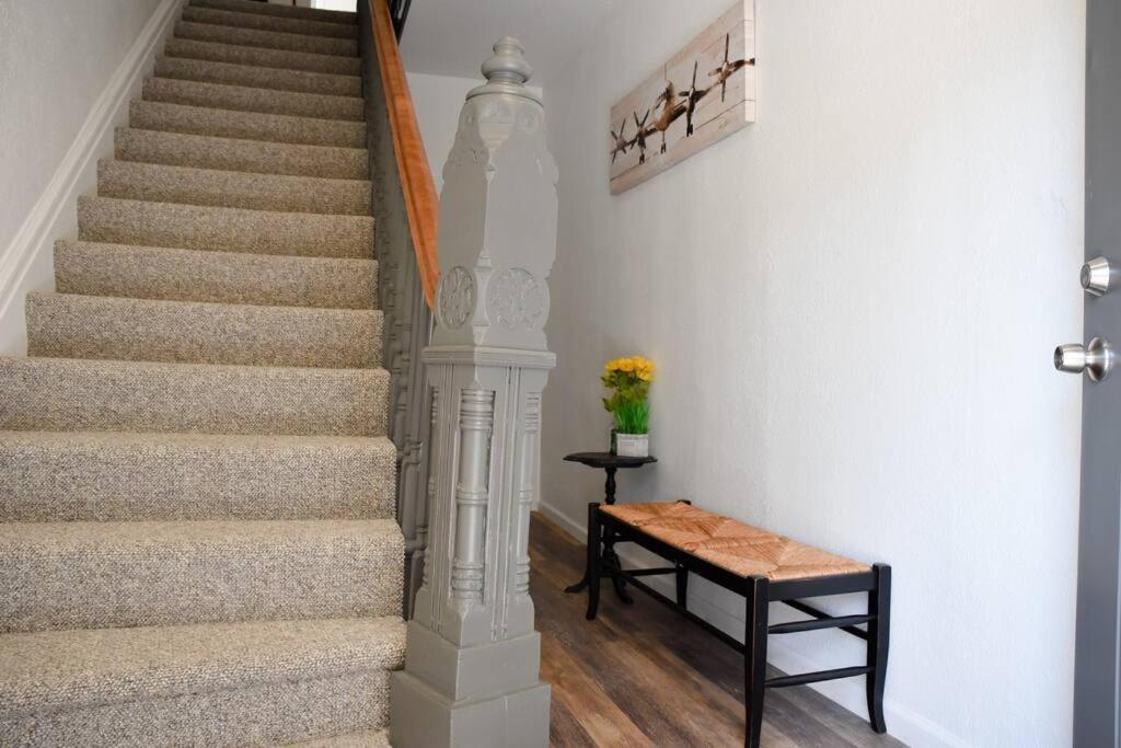 Holiday home Stunning Big Near Downtown North Shore &