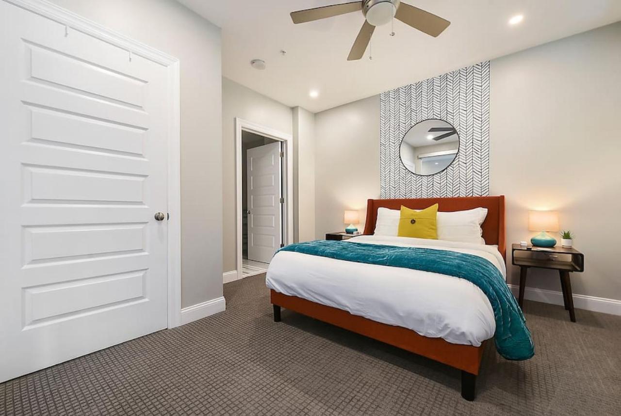 Hostwise - Free Garage Parking, Gym, Views! Apartment