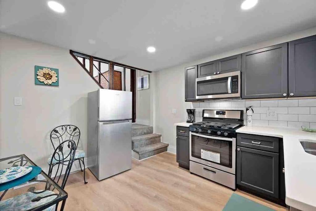 Hip And Bright Lawerenceville 2 Bed Easy Parking *