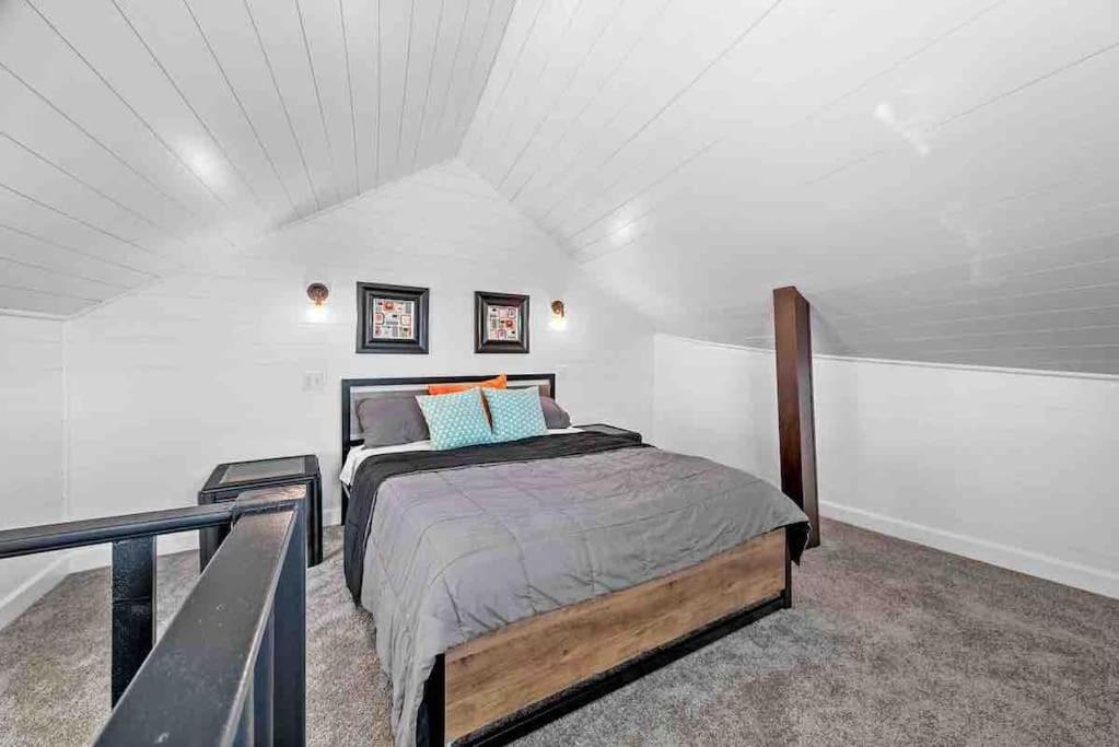 Holiday home Hip And Bright Lawerenceville 2 Bed Easy Parking