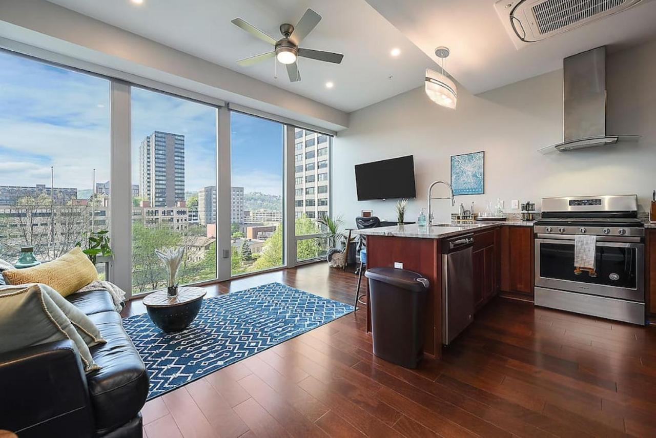 Apartment Hostwise - The Washington At Chatham - Free Garage Parking Across From Ppg Arena *