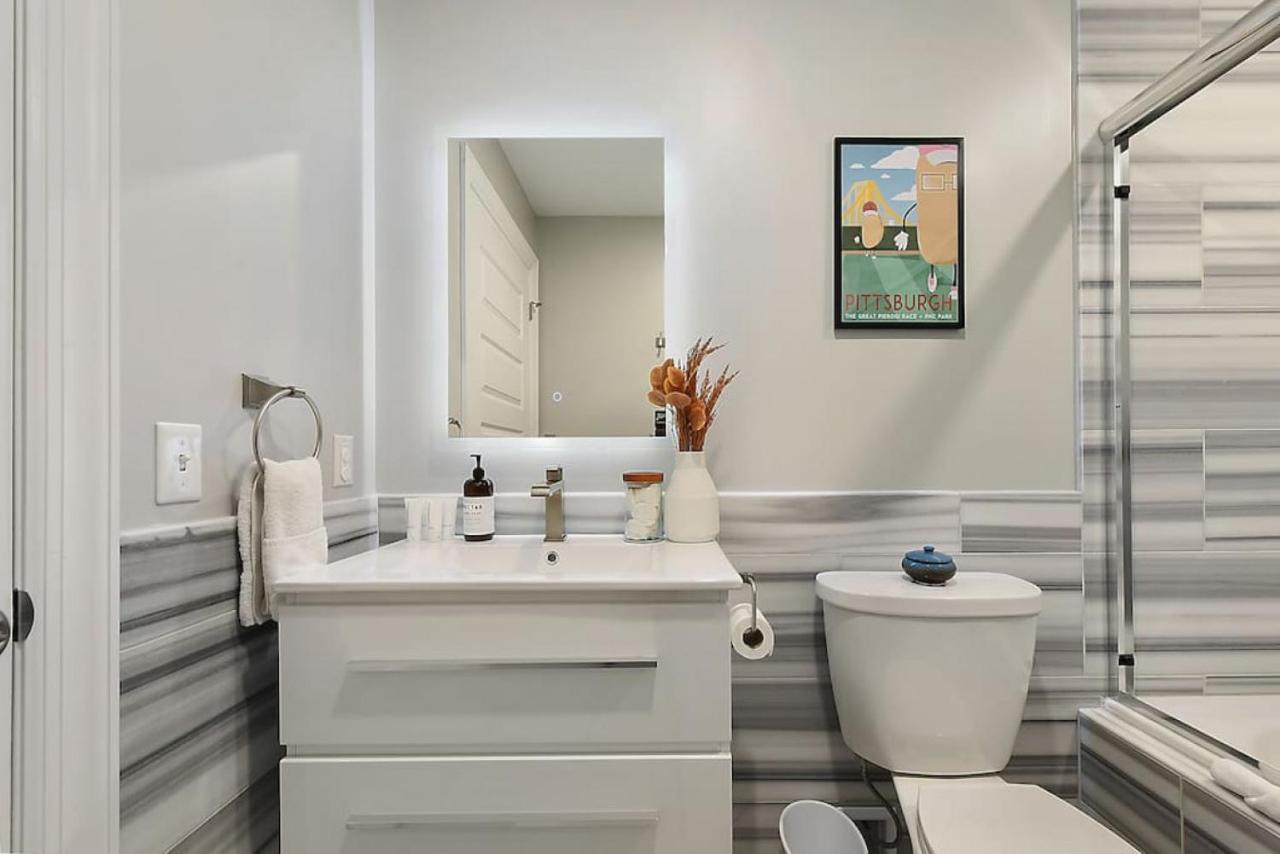 Apartment Hostwise -the Washington At Chatham - Gym - Free Garage Parking - Views - Pittsburgh