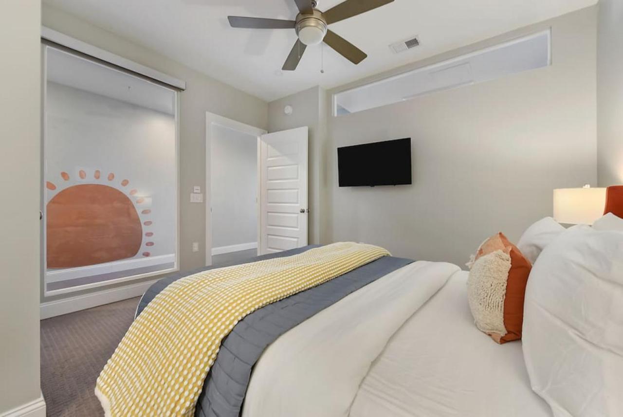 Apartment Hostwise -the Washington At Chatham - Gym - Free Garage Parking - Views - *