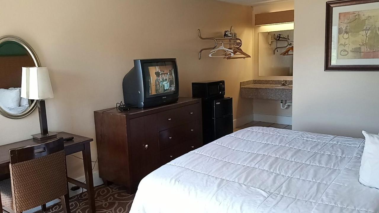 Motel Hilltop 3*