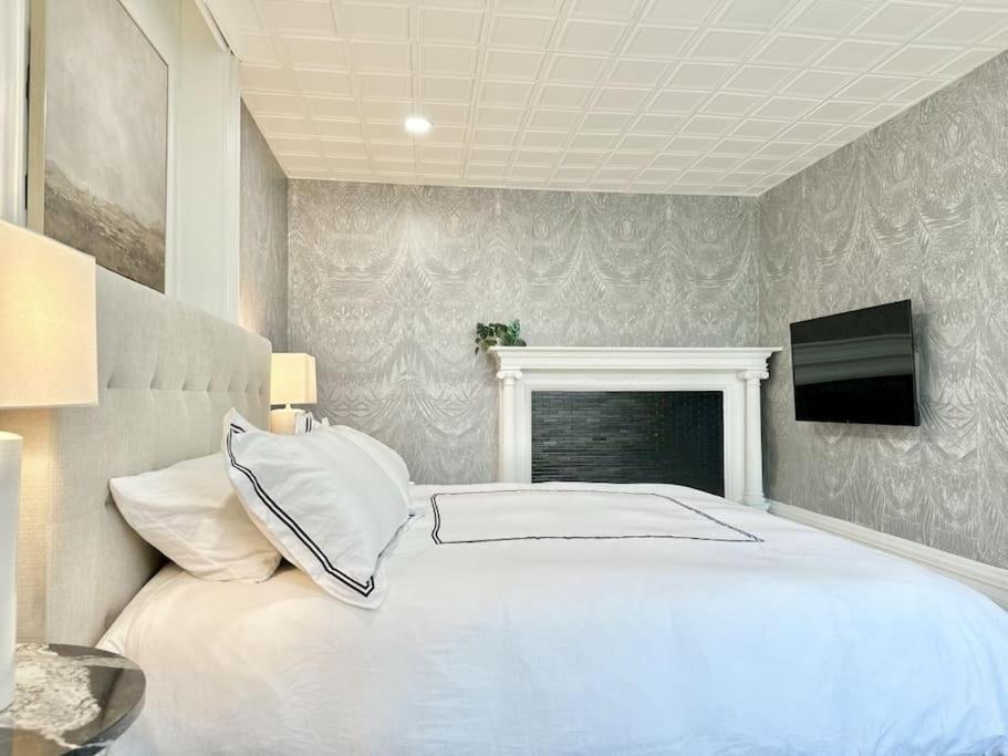 Apartment The Elliott At Highland Park By Luxe Pgh *