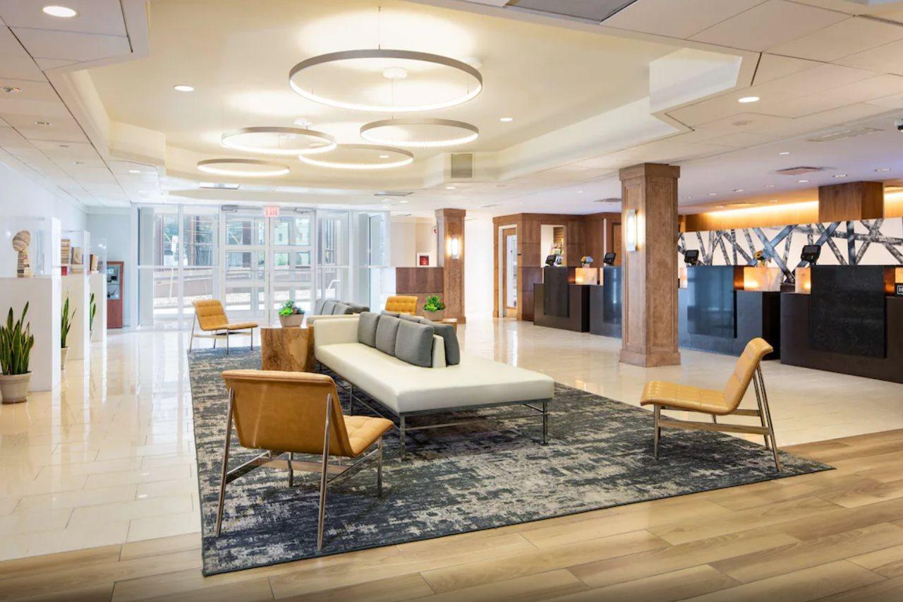 Doubletree By Hilton & Downtown Pittsburgh