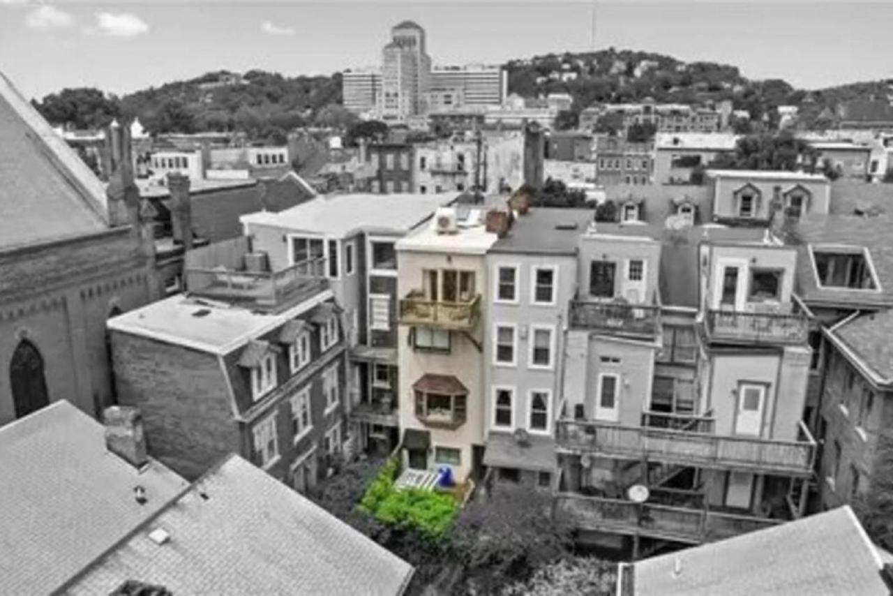 Holiday home Great Balcony Views, Patio, Minutes To Stadiums