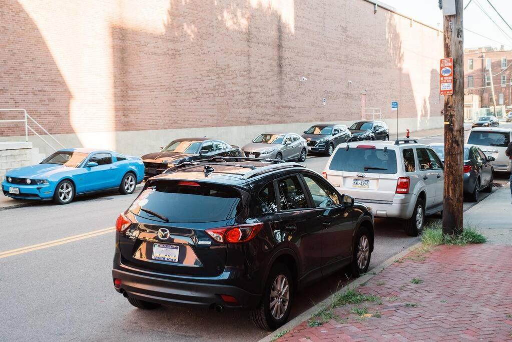 Outdoor Space - Parking - 1st Floor - Walkable * Pittsburgh