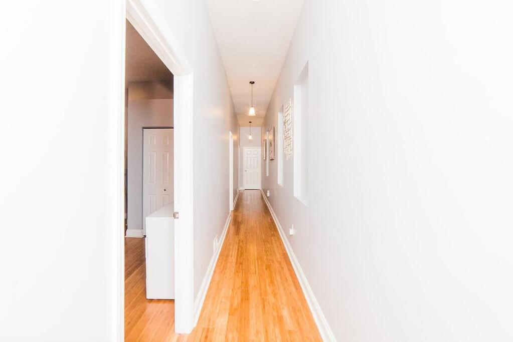 Outdoor Space - Parking - 1st Floor - Walkable * Pittsburgh