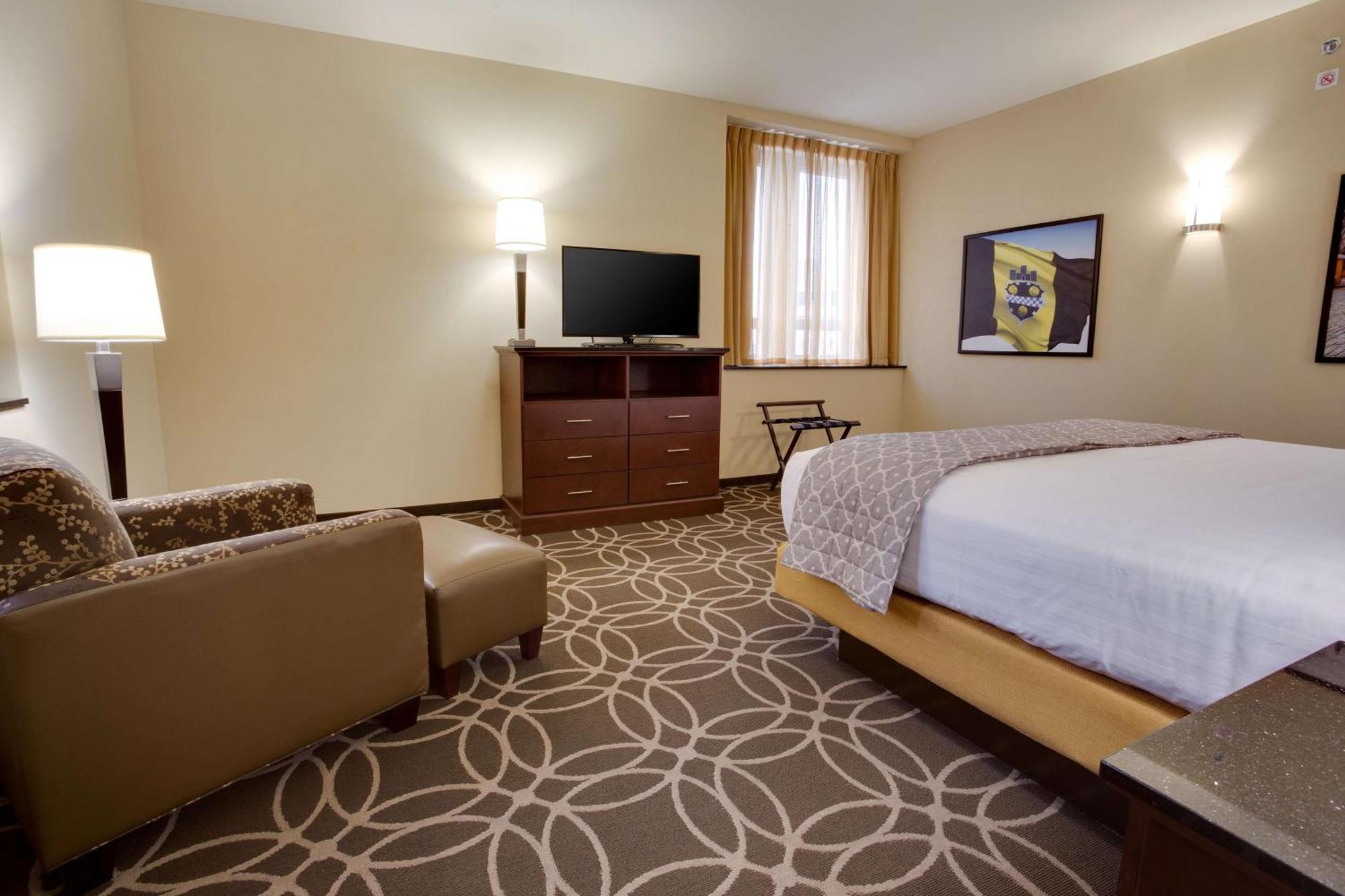 Hotel Drury Plaza Downtown 3*