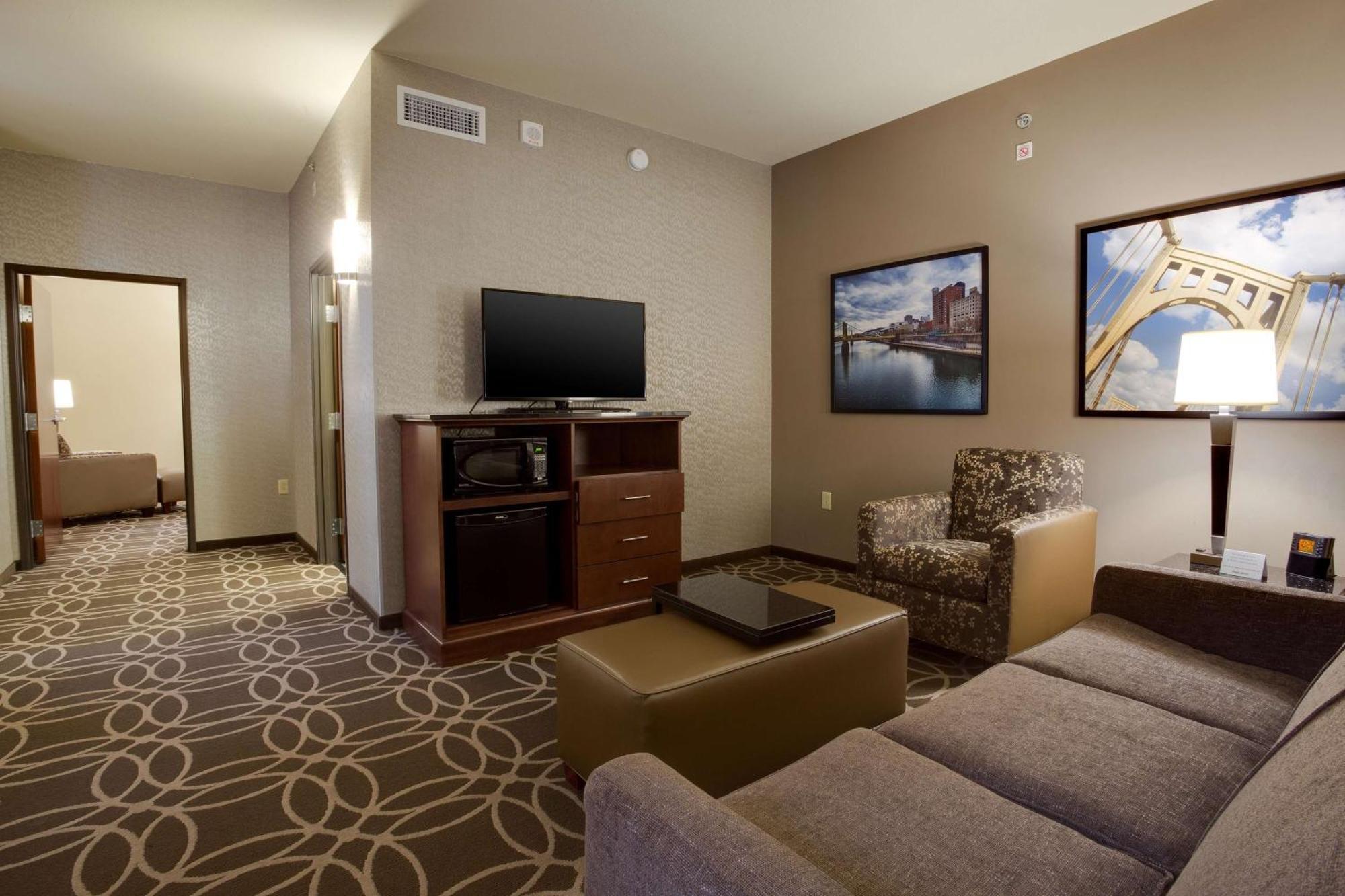 Drury Plaza Downtown Hotel Pittsburgh