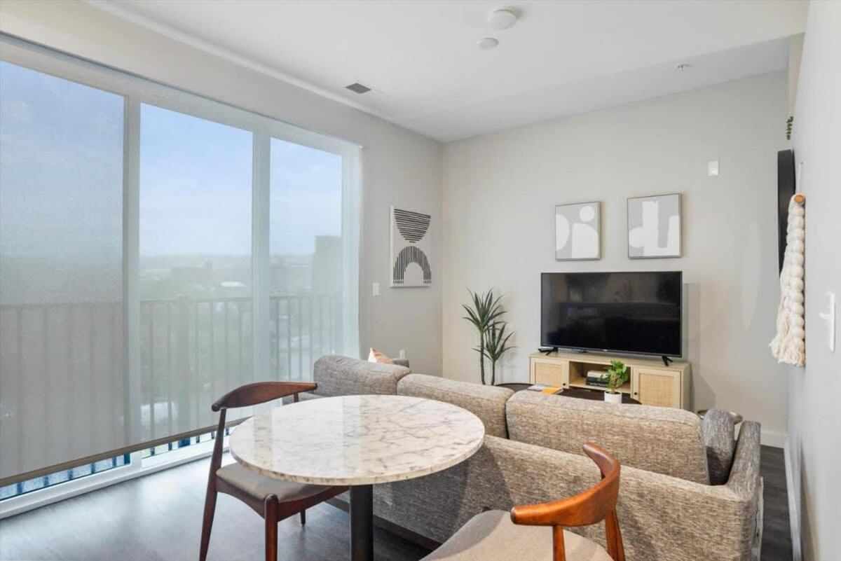 Apartment Cozysuites Roomy 1br, Lawrenceville