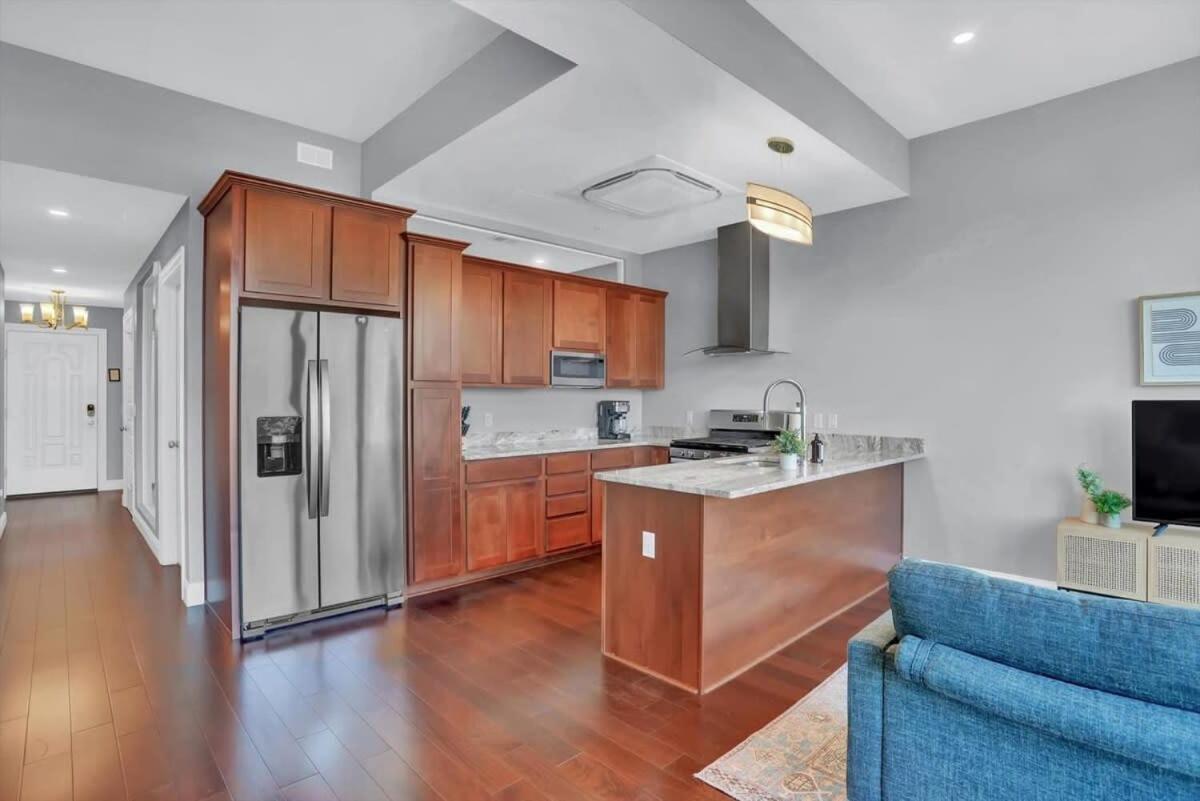 Cozysuites Posh 1br, Ppg Paints Arena, Pitts Pittsburgh