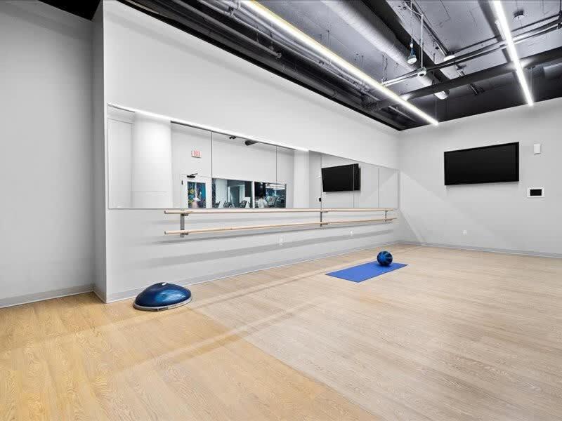 Cozysuites Trendy 1br, Downtown *