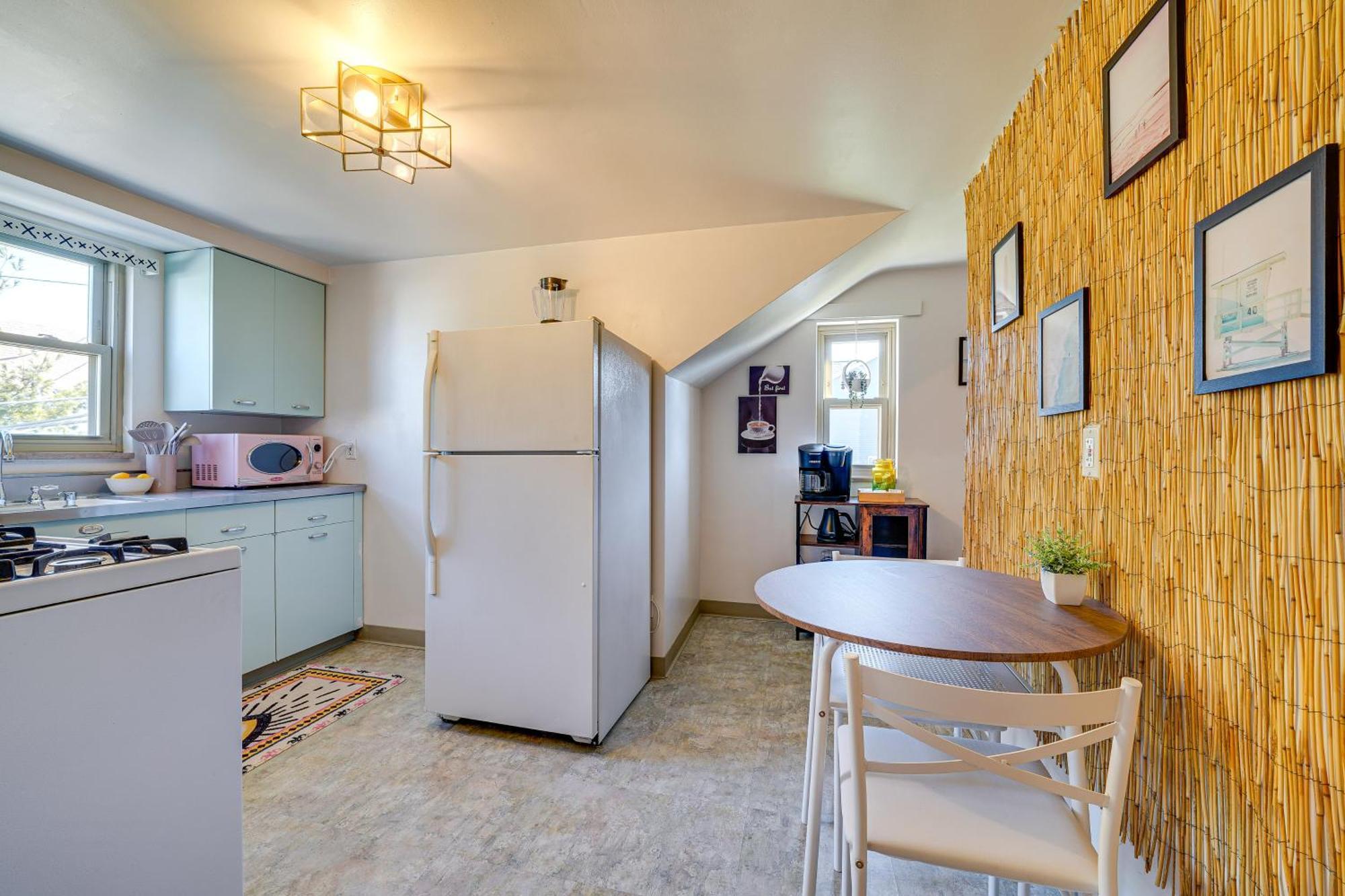 Cozy Vacation About 2 Mi To Downtown Apartment Pittsburgh