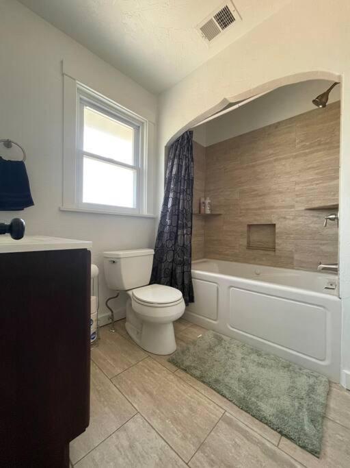 Large 2 Bedroom Great Location Close To Everything