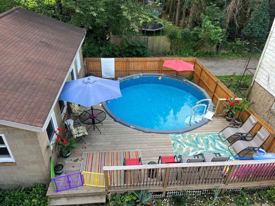 North Side Bungalow - Sleeps 8! Apartment Pittsburgh