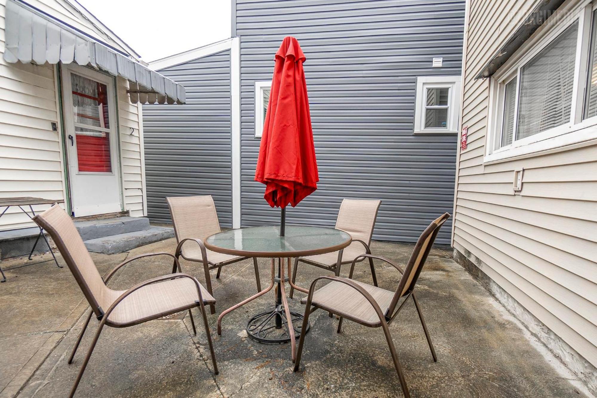 Apartment Charming - Pittsburgh's Little Italy