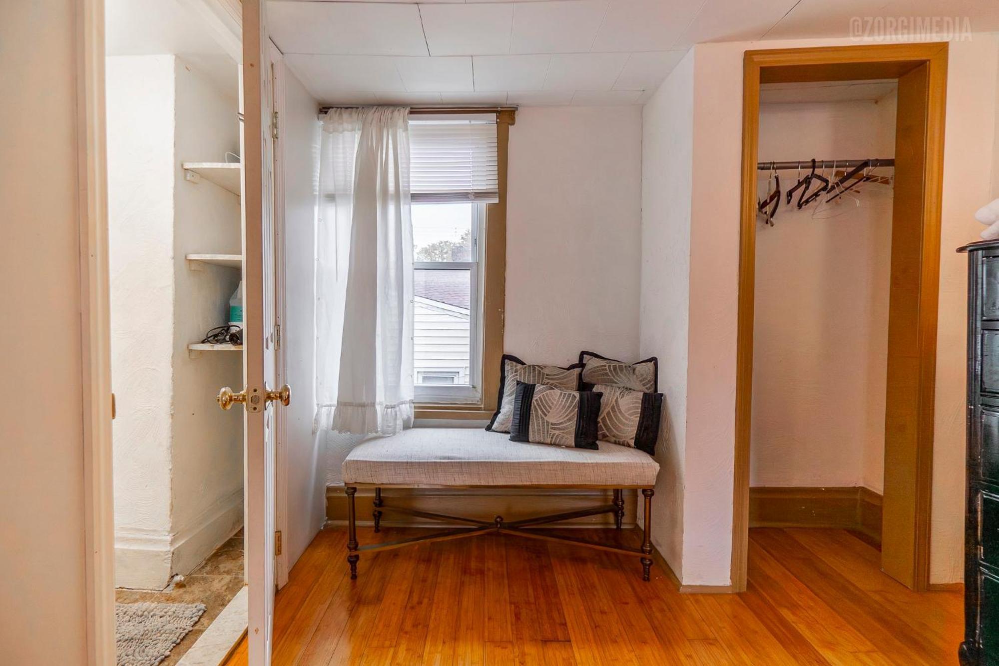 Apartment Charming - Pittsburgh's Little Italy Pittsburgh