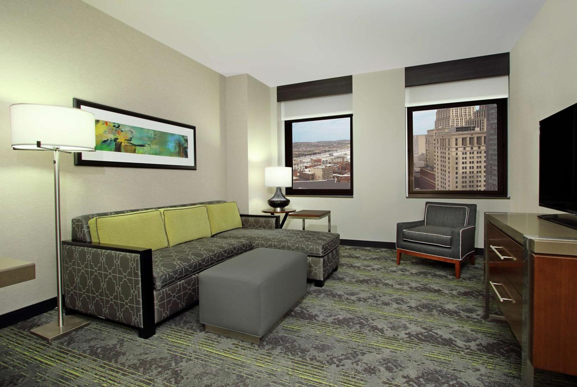 Embassy Pittsburgh-downtown Hotel