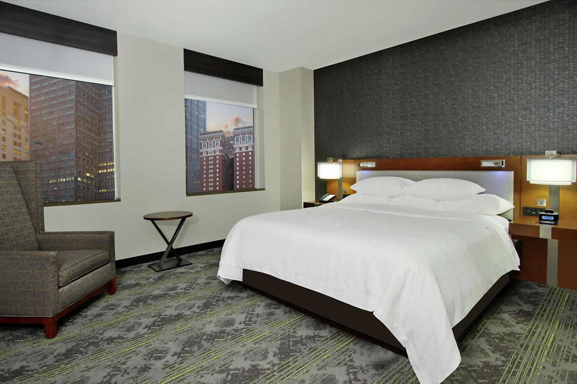 Embassy Pittsburgh-downtown Hotel 4*