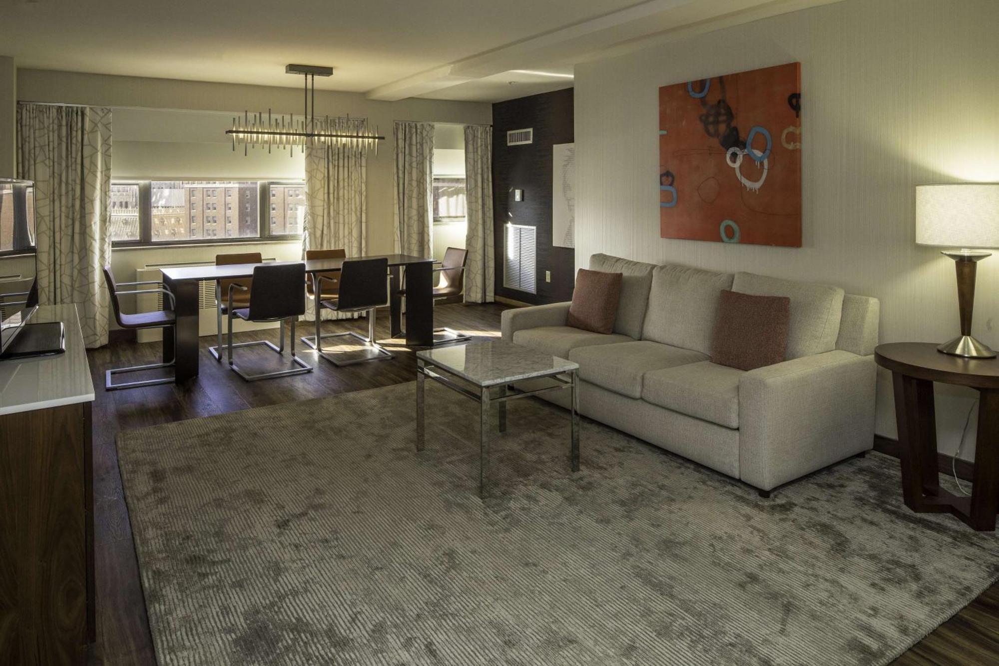 Doubletree By Hilton & Downtown 3* Pittsburgh