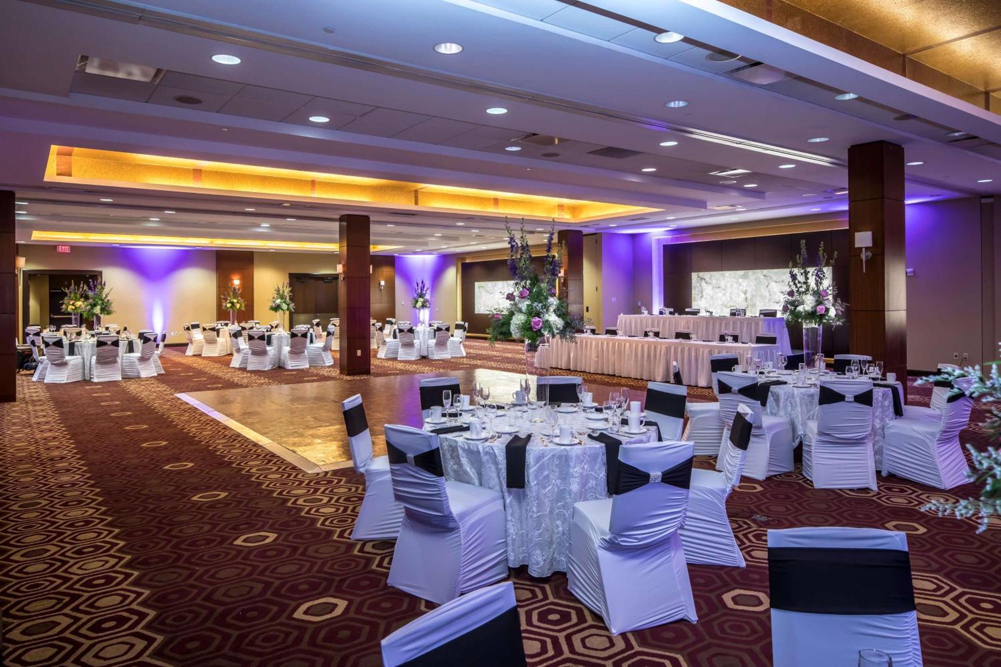 Doubletree By Hilton & Downtown 3*