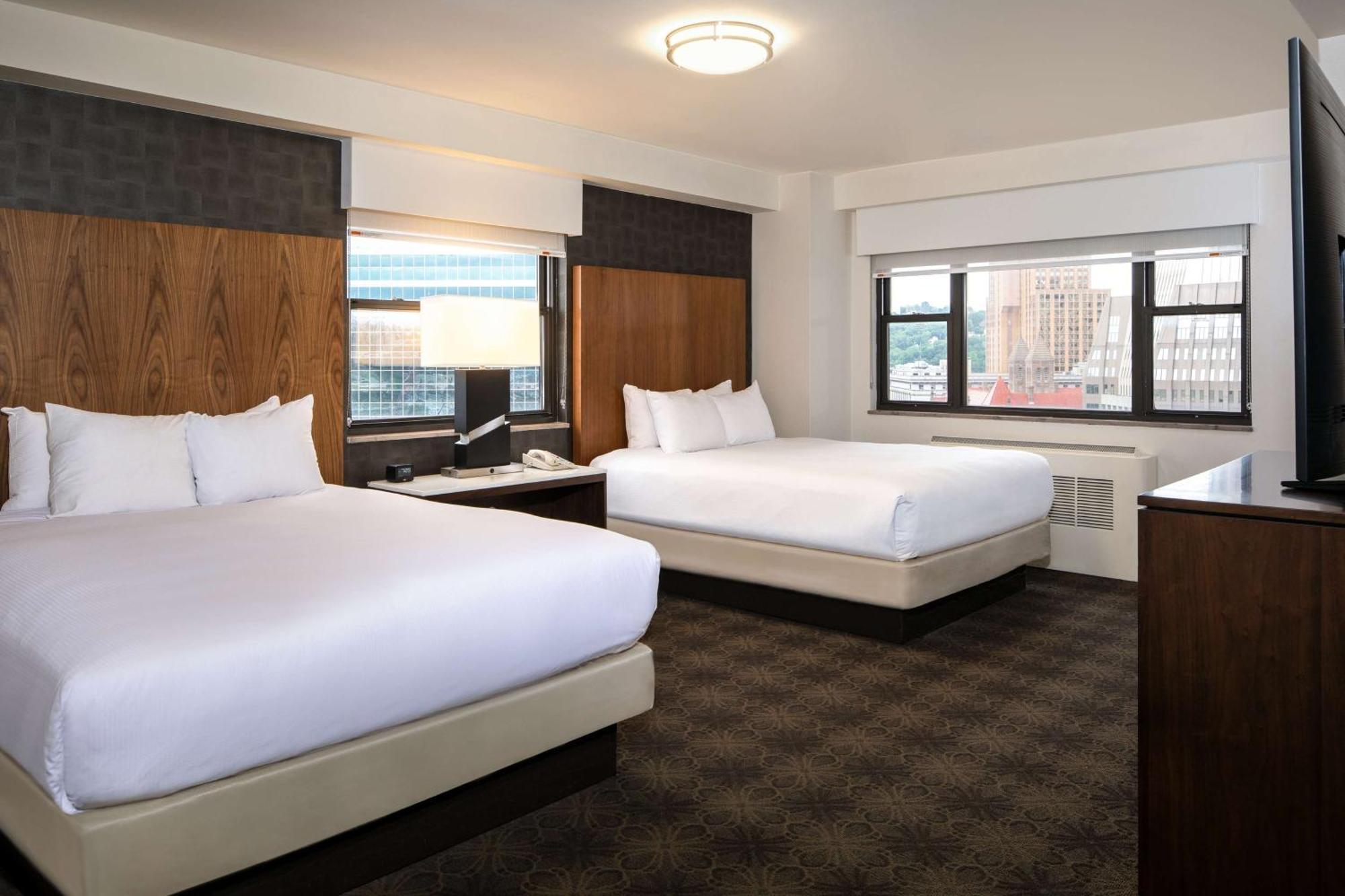 Doubletree By Hilton & Downtown