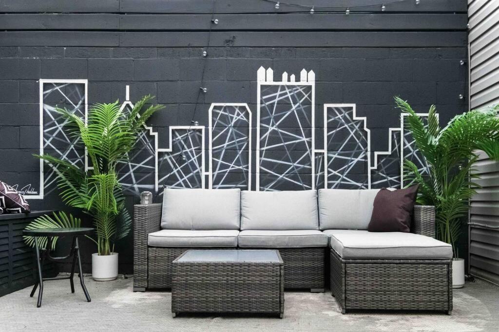 Design + Fire Pit In Heart Of