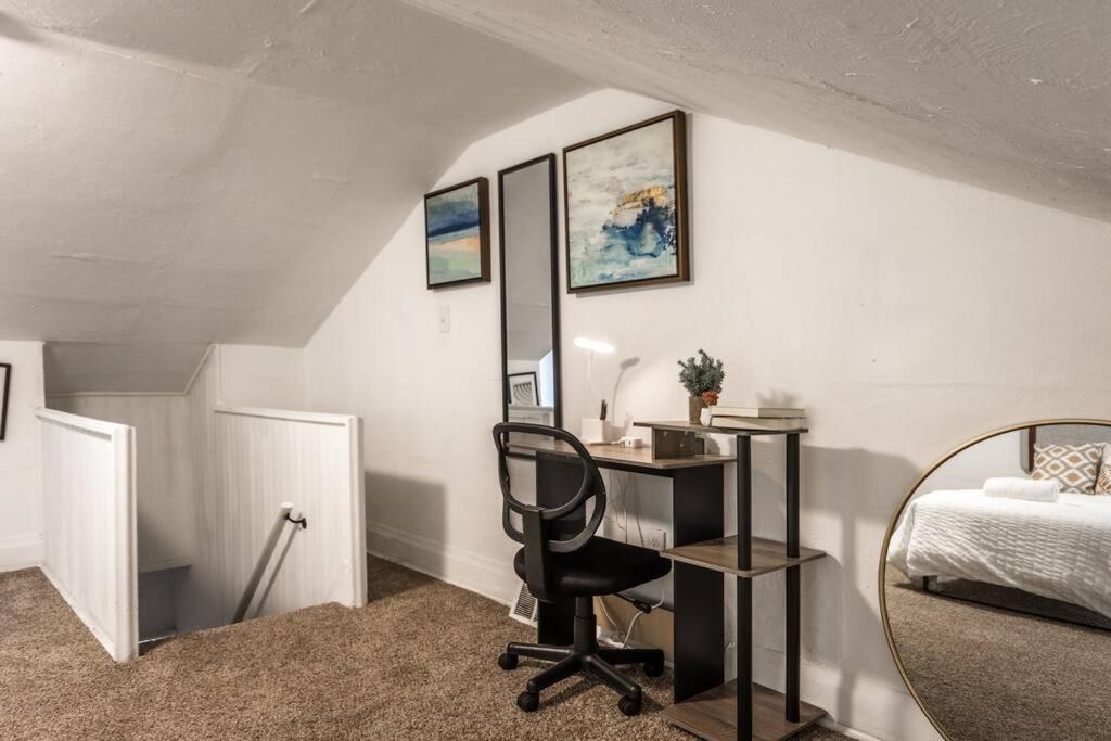 Apartment Carey Chateau - Bright And Cozy 3br