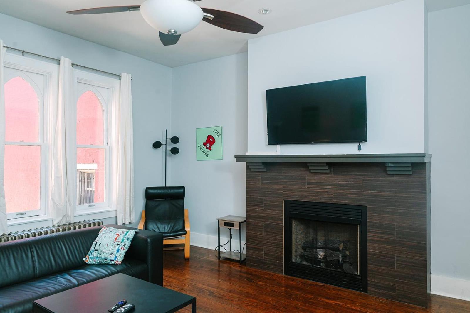 Monopoly - Prime-location - Walkable - Sleeps 6 Pittsburgh