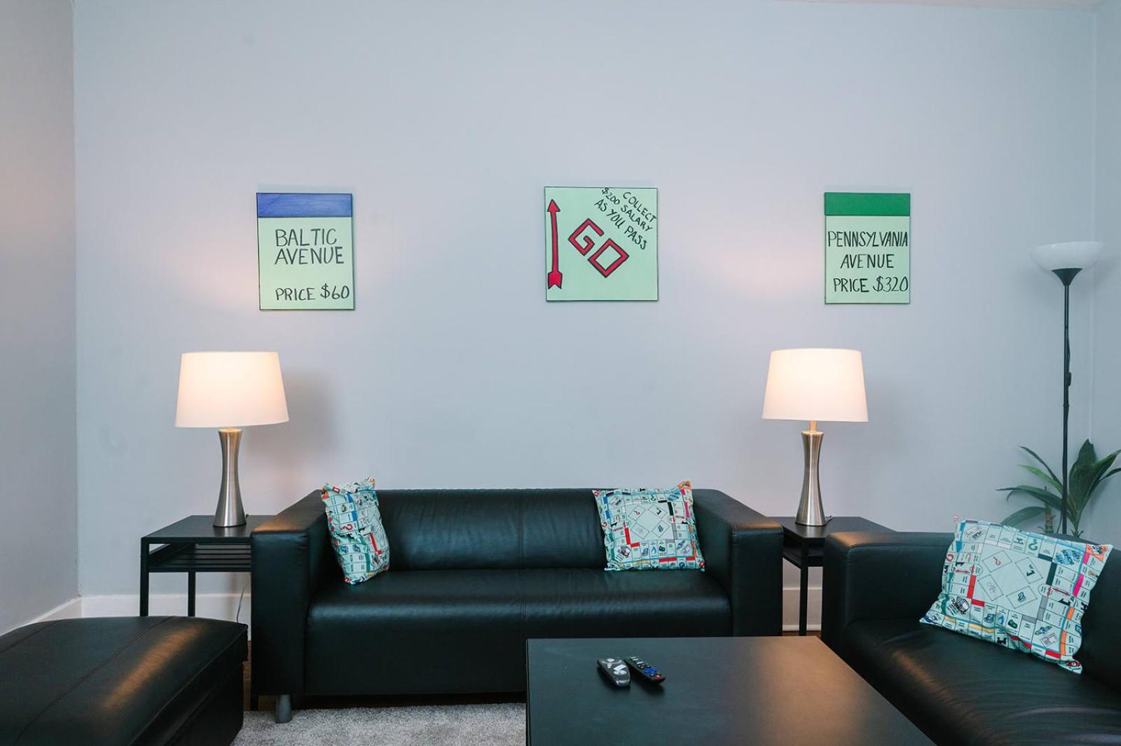 Monopoly - Prime-location - Walkable - Sleeps 6 *