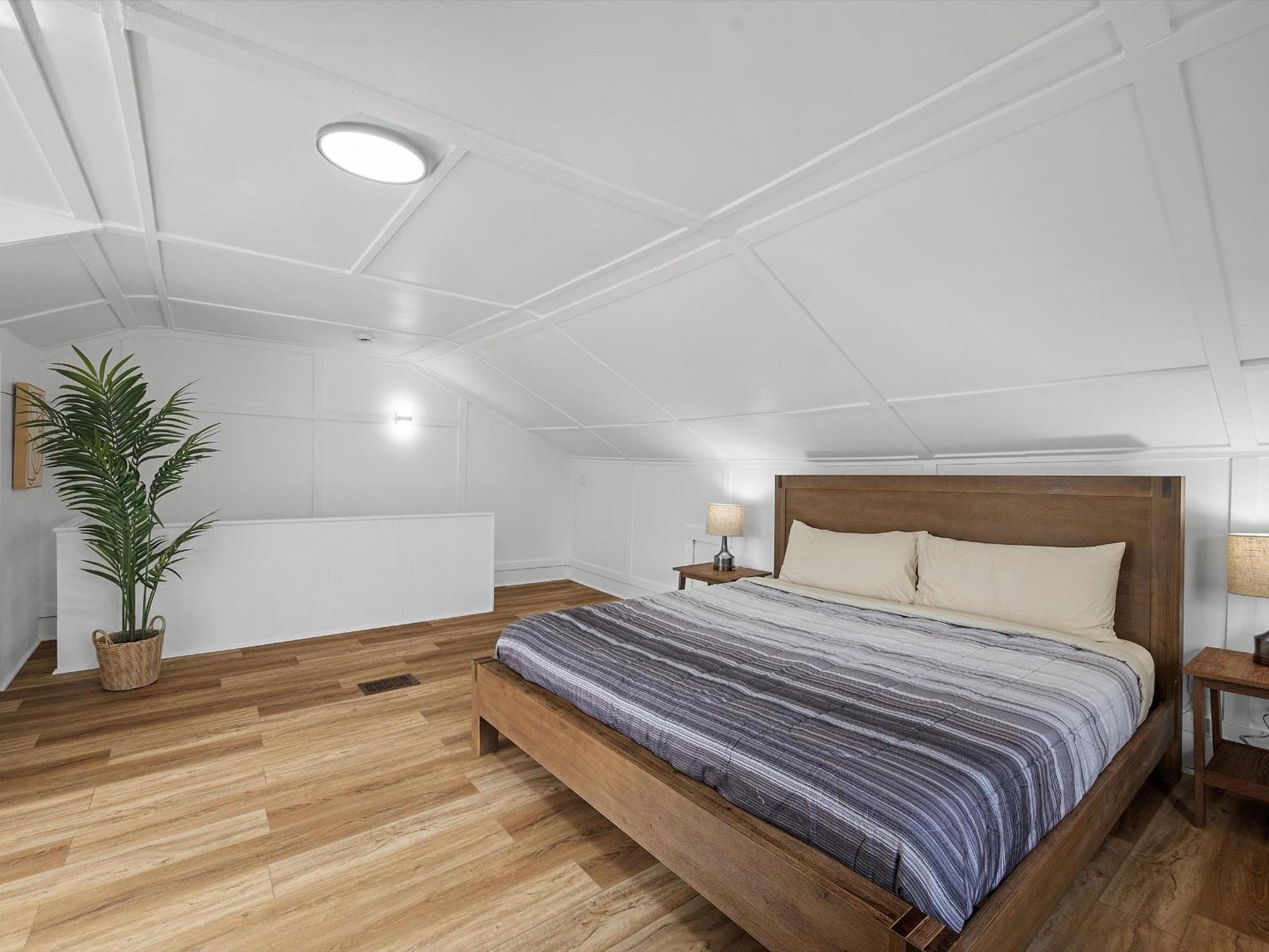 Bloomfield, Shadyside !d Spacious And Unique Bright Private Bedroom With Shared Bathroom Homestay Pittsburgh