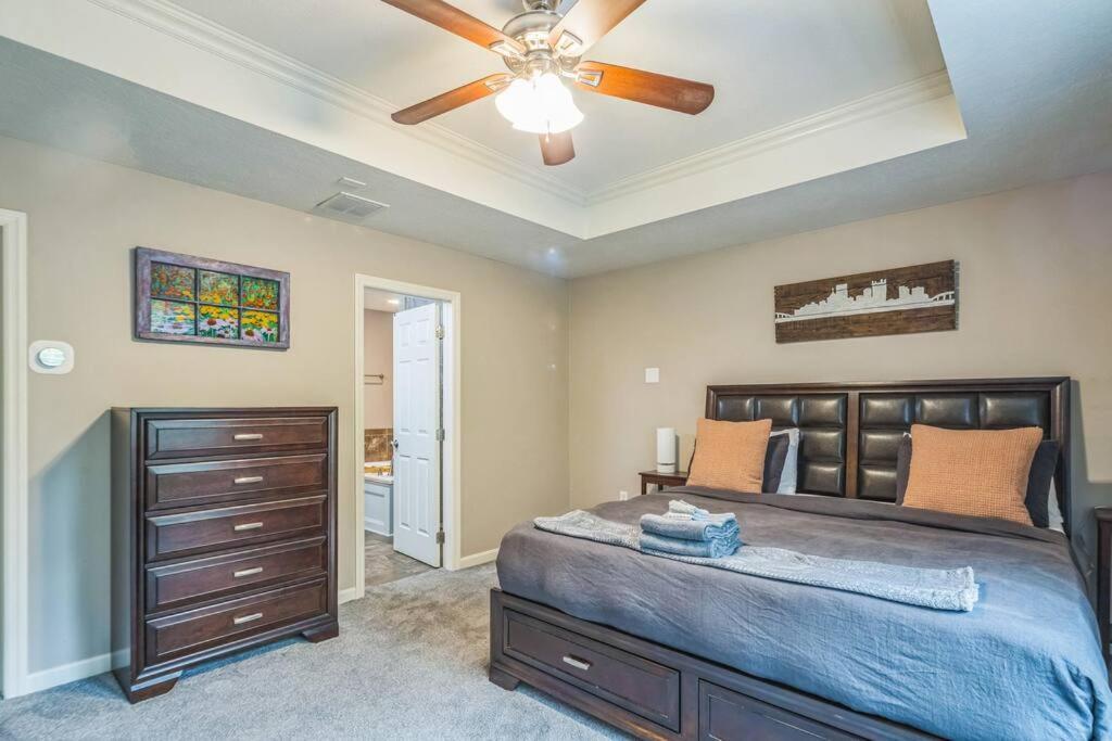 Modern 3-bed With Game And Deck * Pittsburgh