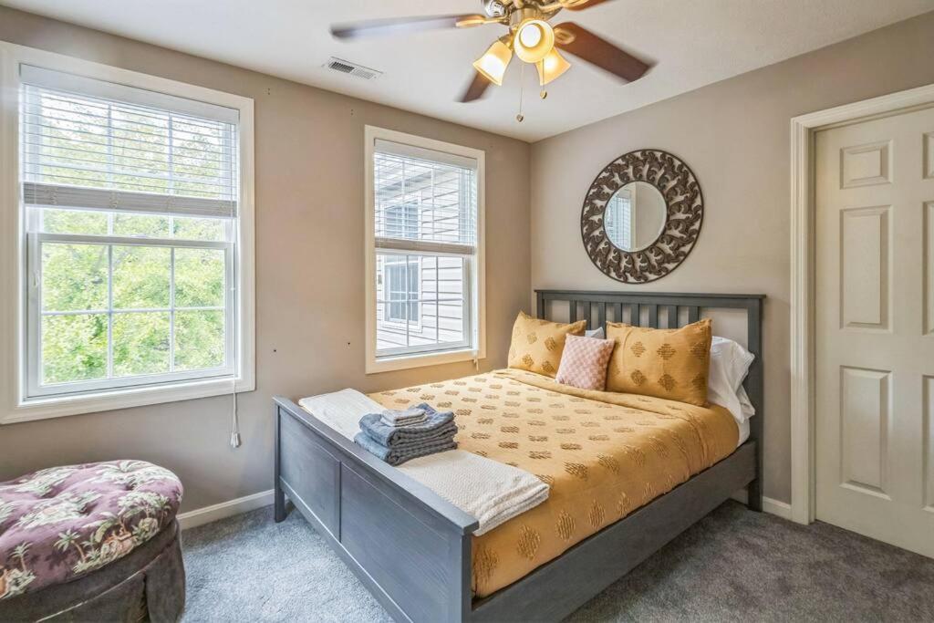Modern 3-bed With Game And Deck Pittsburgh