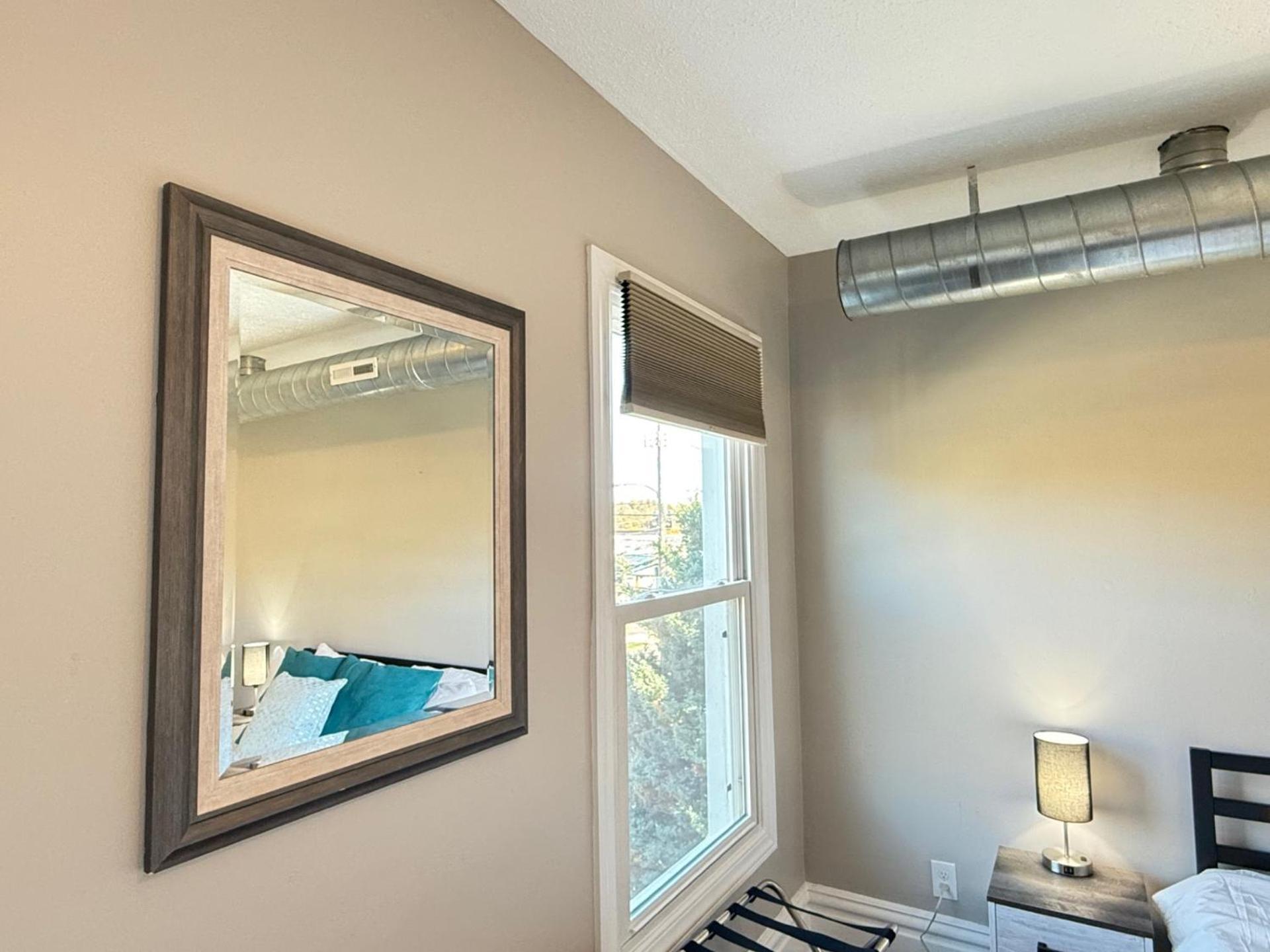 Urban Oasis 4br Industrial Apartment *