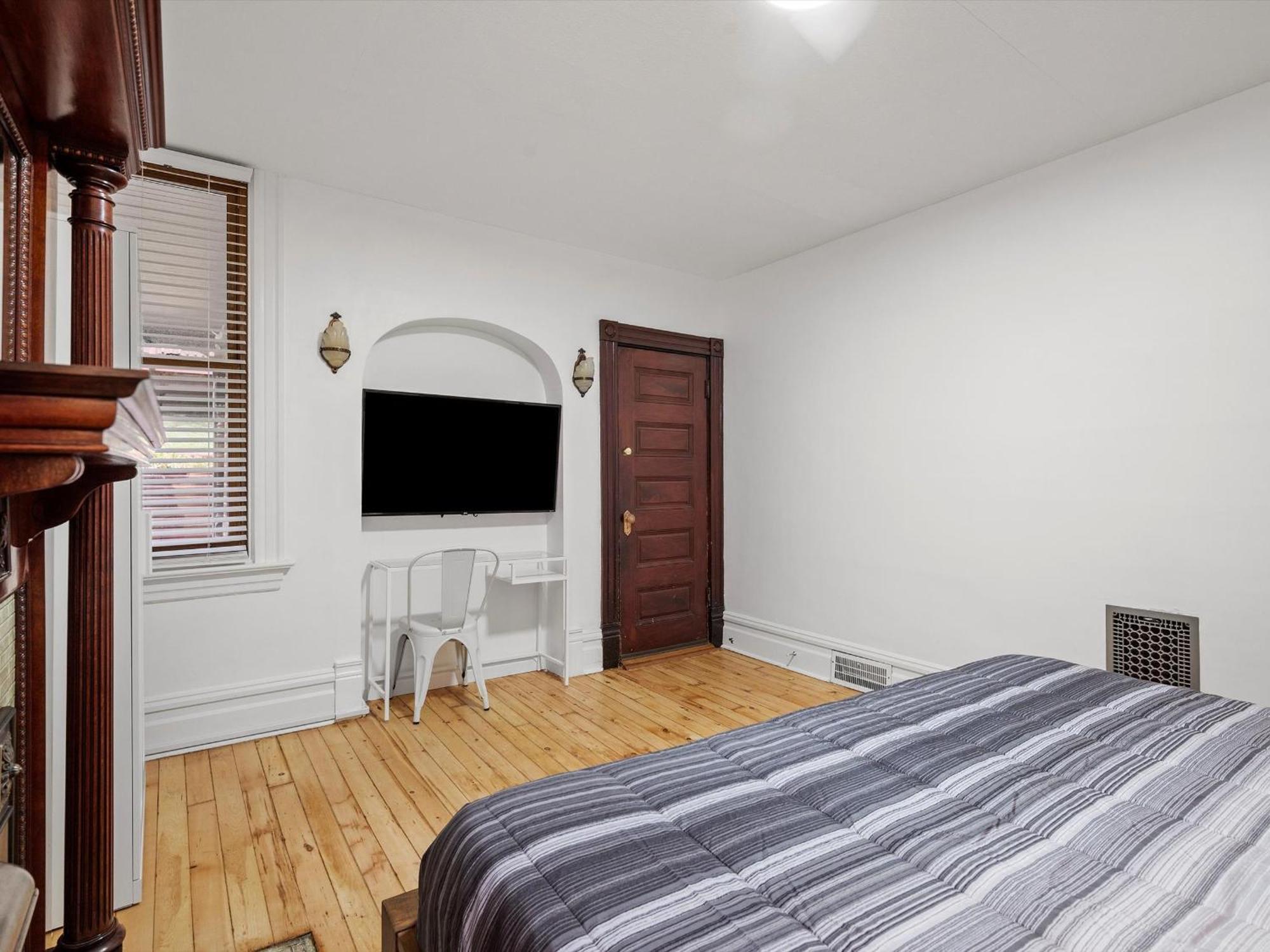 Oakland, !b Stylish And Quiet Private Bedroom With Shared Bathroom Hospedagem domiciliar *
