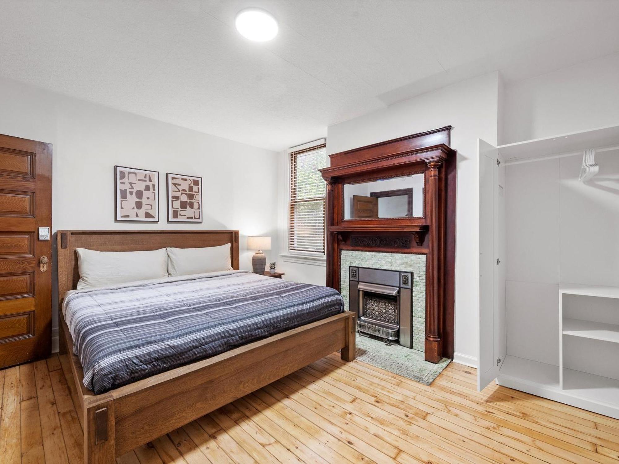Oakland, !b Stylish And Quiet Private Bedroom With Shared Bathroom * Pittsburgh