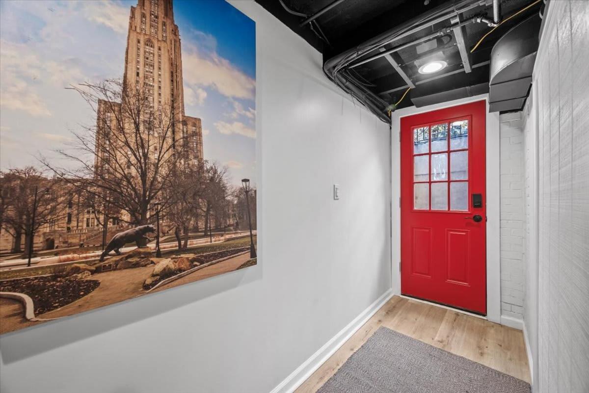 The Walnut - The Emerald Apartment Pittsburgh