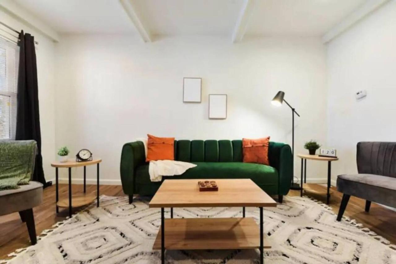 3 Bedhome In Upper Lawrenceville Holiday home